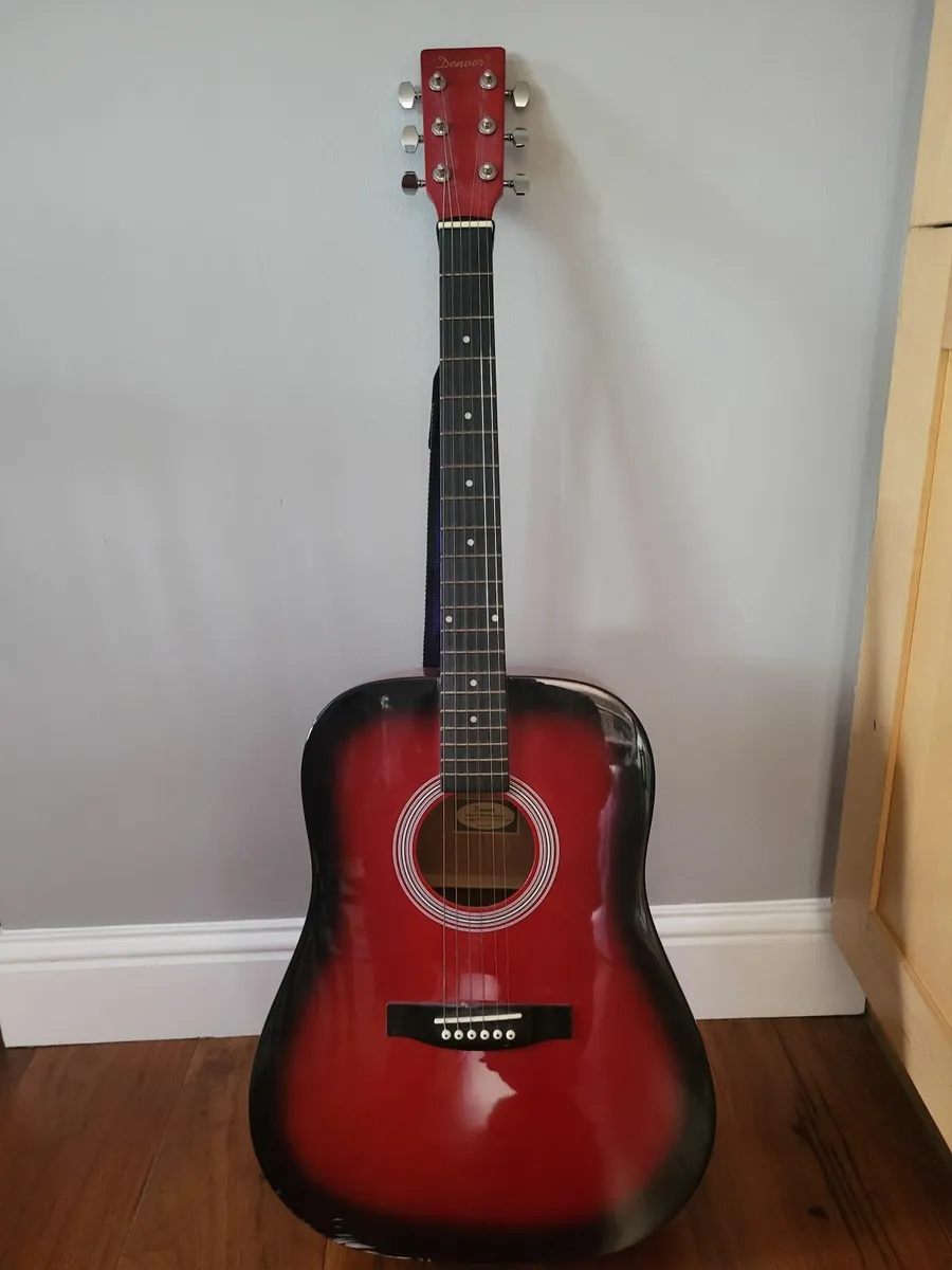 guitars - Image 3