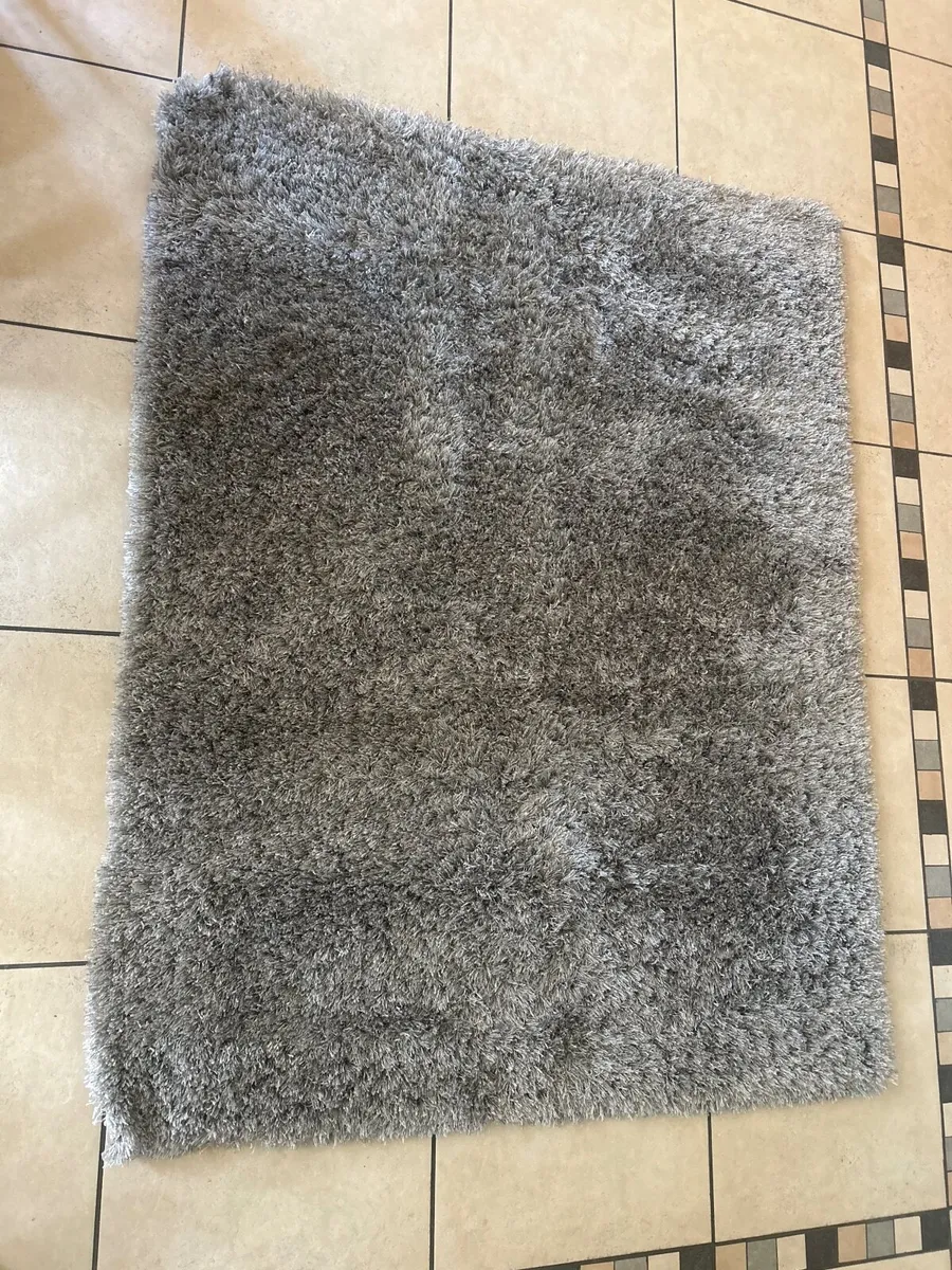 Rug - Image 2
