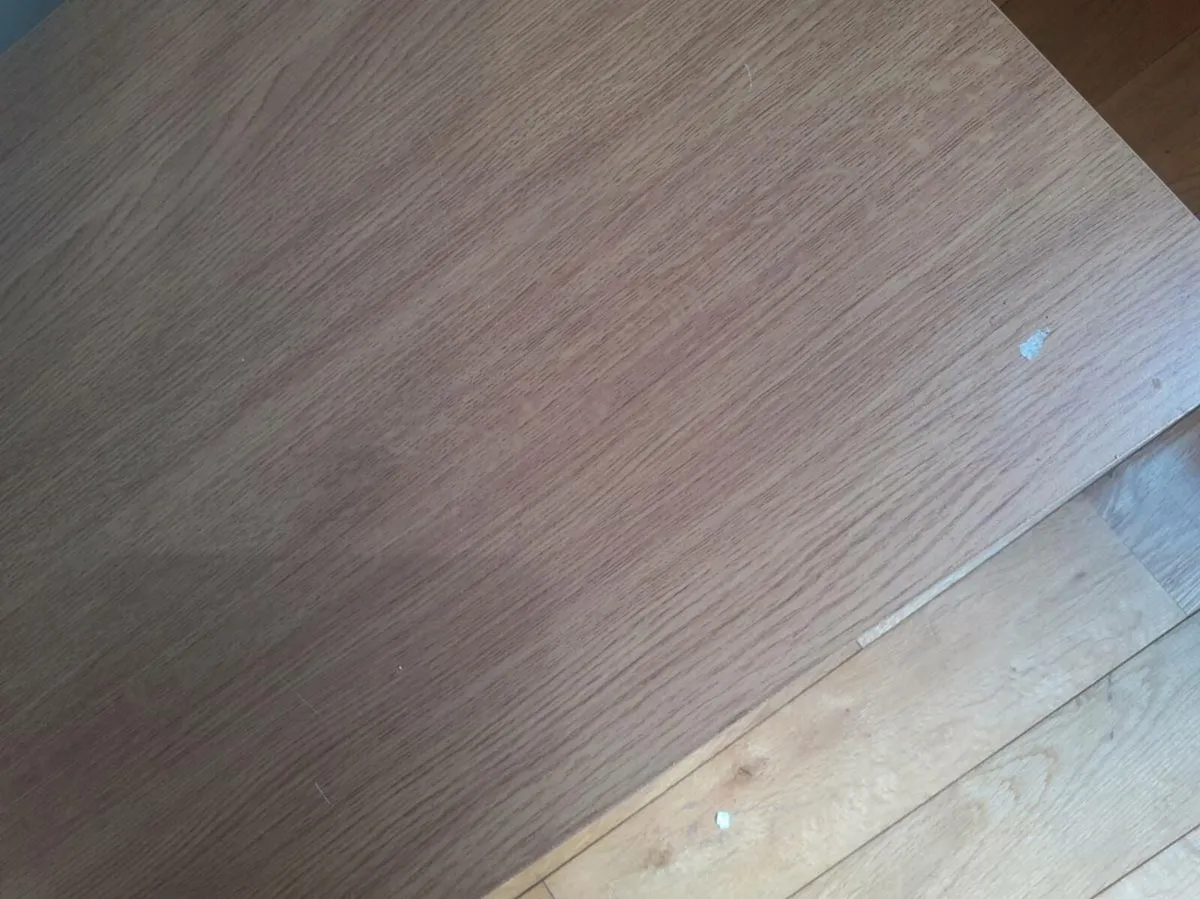 TV stand - Image 3