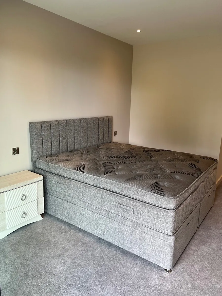 King Koil Platinum Super King Mattress - Image 1
