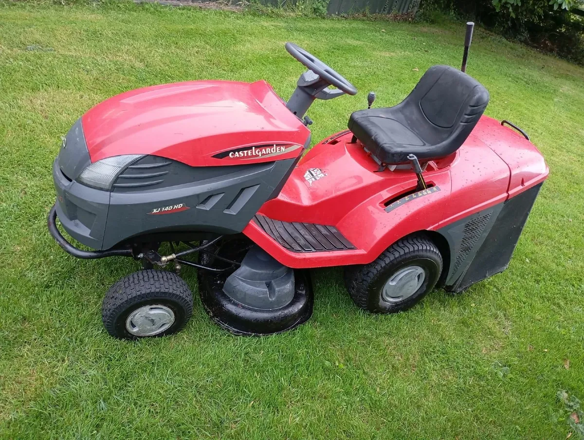 Castegarden Lawnmower - Image 1