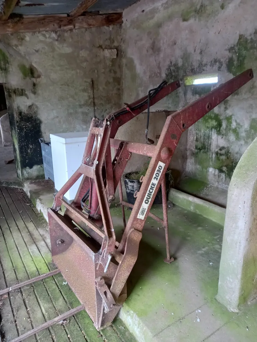 2030 loader and buck rake - Image 1