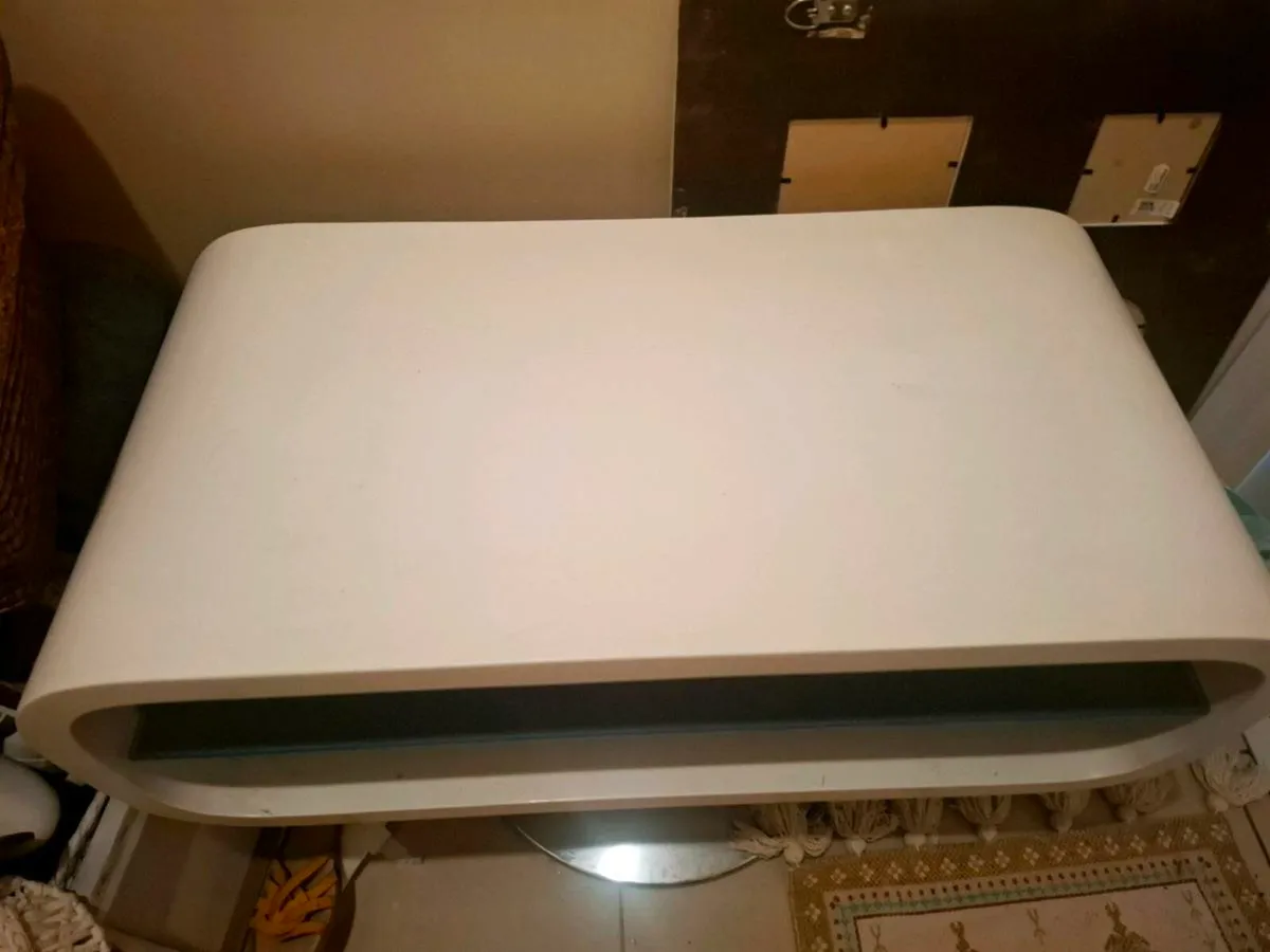 TV unit - Image 2