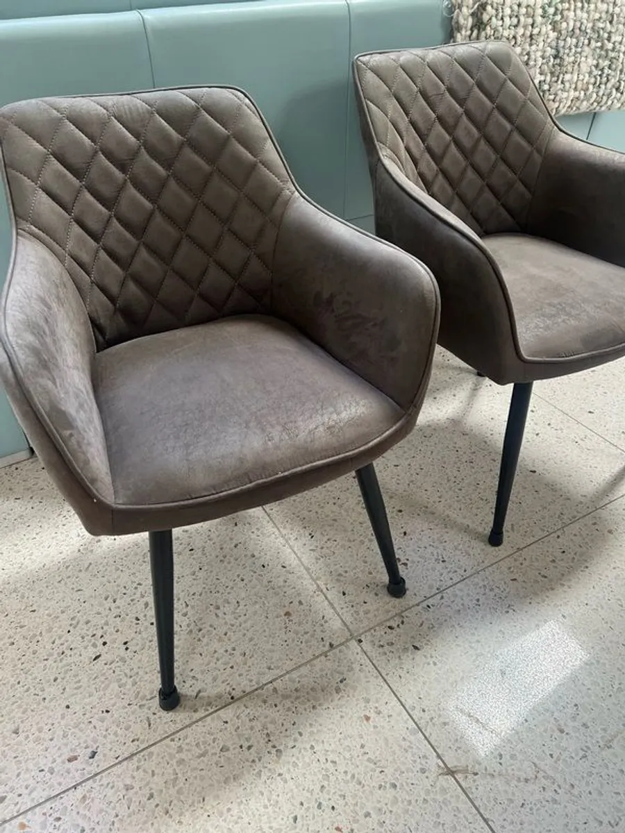 Dining Chairs dark brown perfect - Image 2