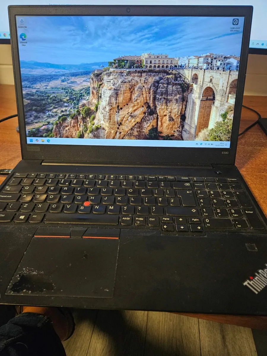 Thinkpad i7-8550 professional workstation