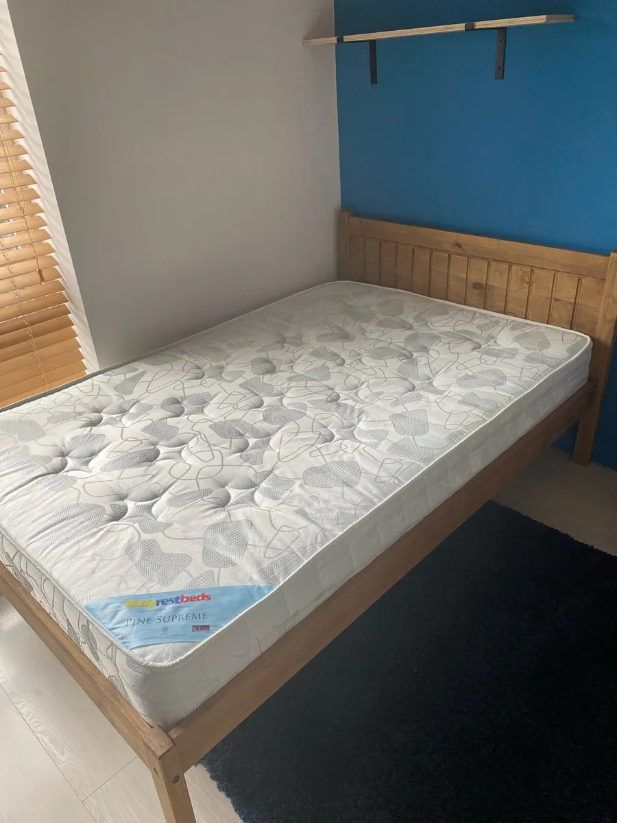 Bed and mattress - Image 3