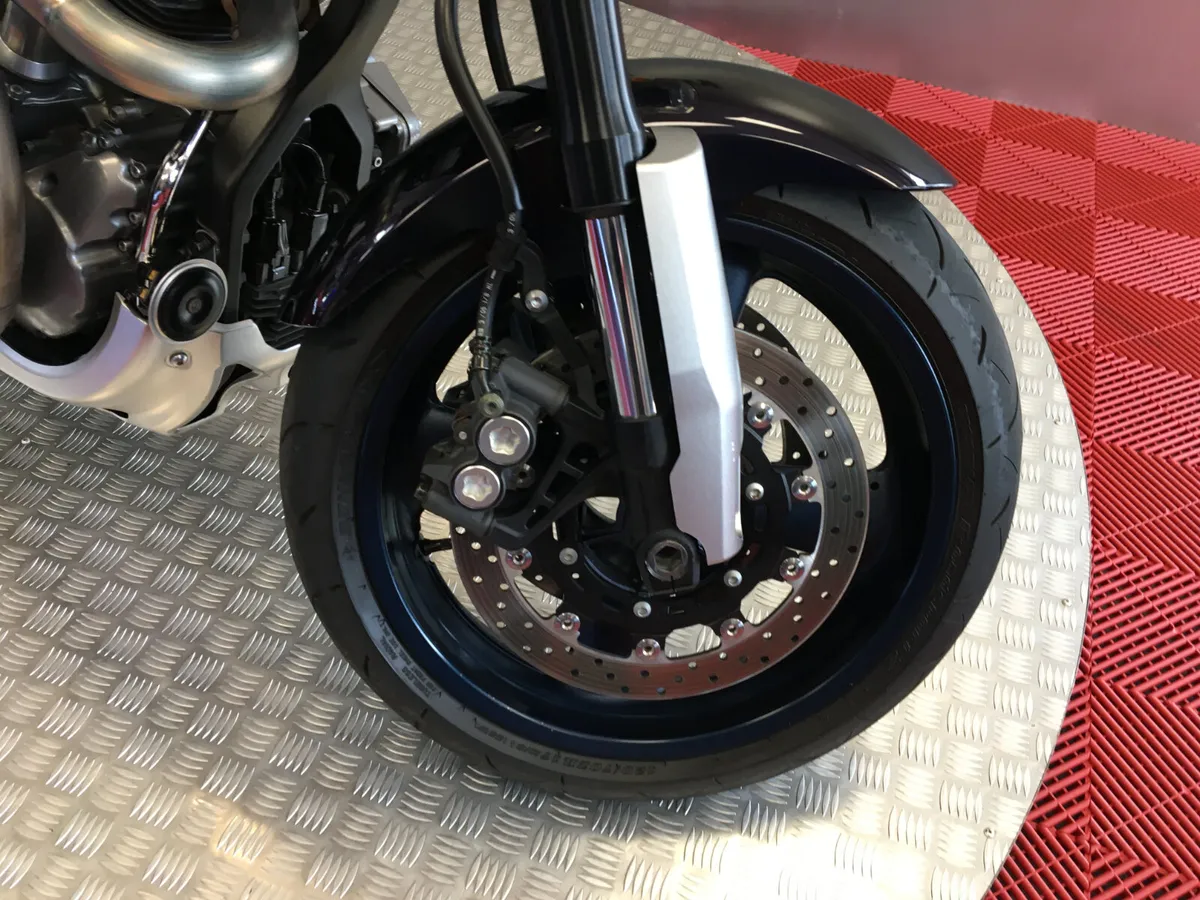 2007 Yamaha MT 01 '' LIKE NEW '' - Image 2