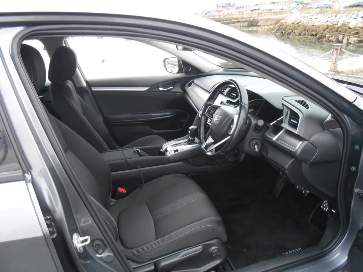 Honda Civic 2019 (IRISH CAR) - Image 3