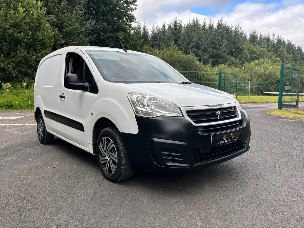 (151) Peugeot Partner 1.6 Professional 90BHP - Image 1