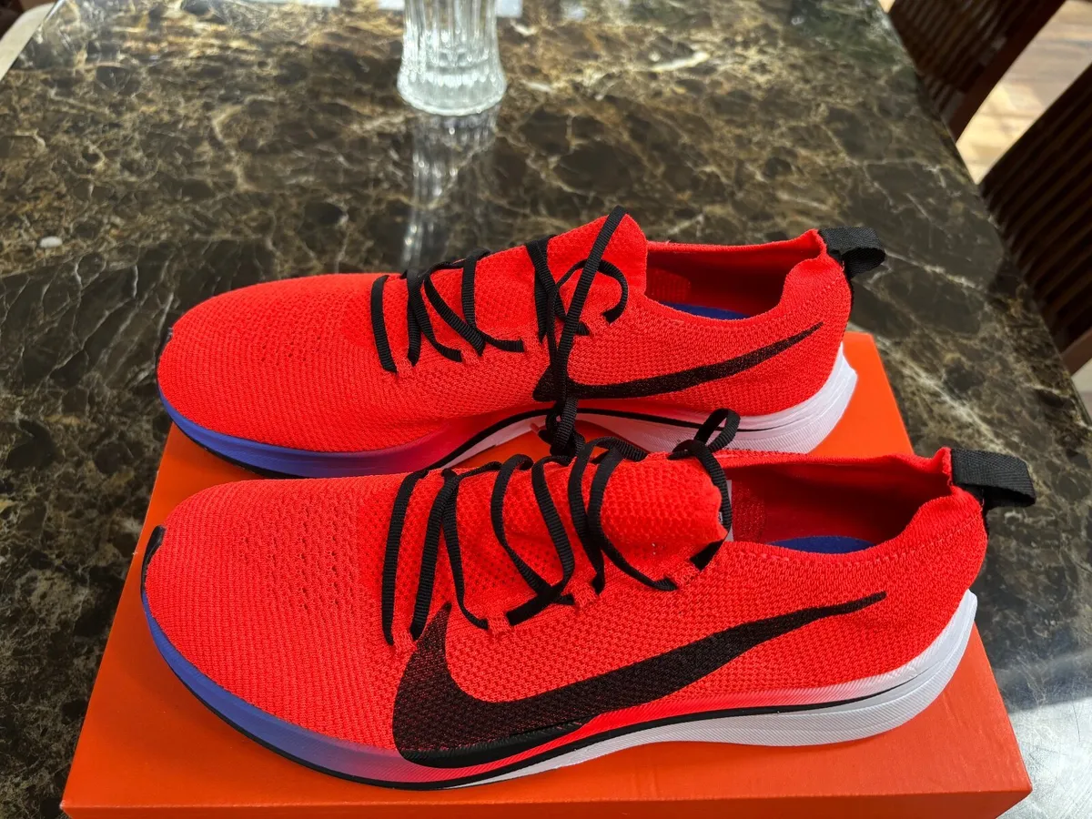 Nike Vaporfly 4% Flyknit Size UK 10.5 - Image 3