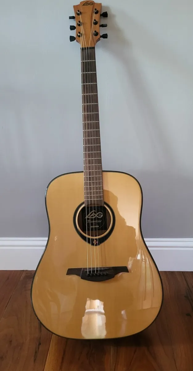 guitars - Image 4
