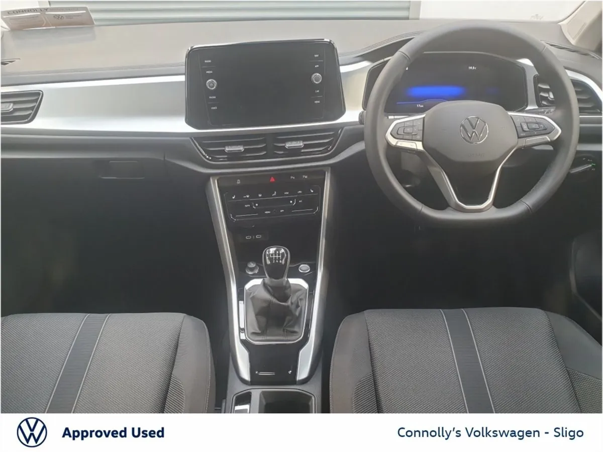 Volkswagen T-Roc T-roc Edition 75 1.0tsi 116HP - Image 2