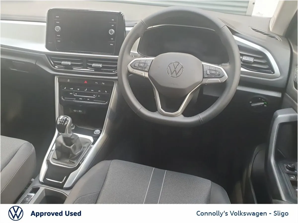 Volkswagen T-Roc T-roc Edition 75 1.0tsi 116HP - Image 4