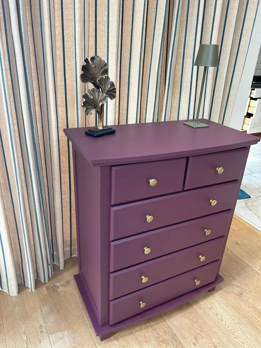 Chest of drawers - Image 2