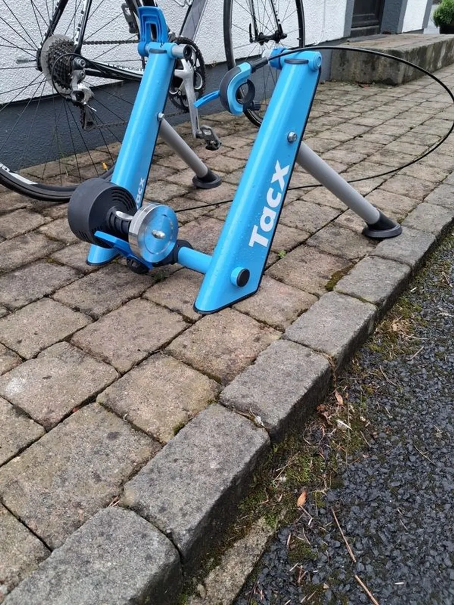 Giant Defy and Tacx Turbo Trainer - Image 4