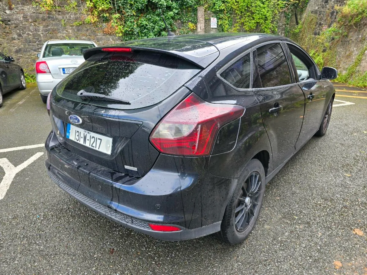 Ford Focus 1.6 Tdci 2013 - Image 4