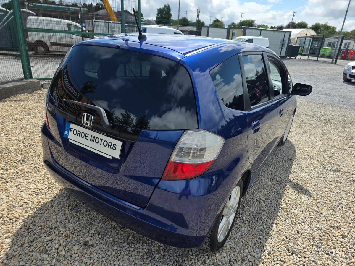 Honda Jazz 2010 - Image 4