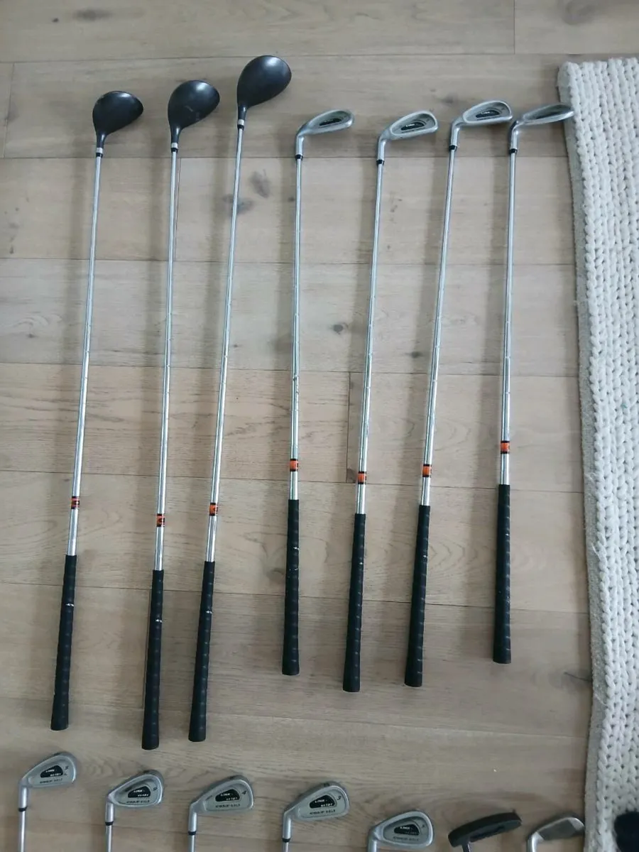 Left handed Golf sticks - Image 1