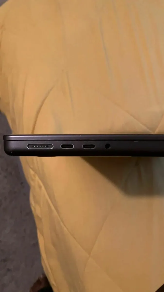 Black Macbook Pro M3 Pro chip (14") 2023 - Image 2