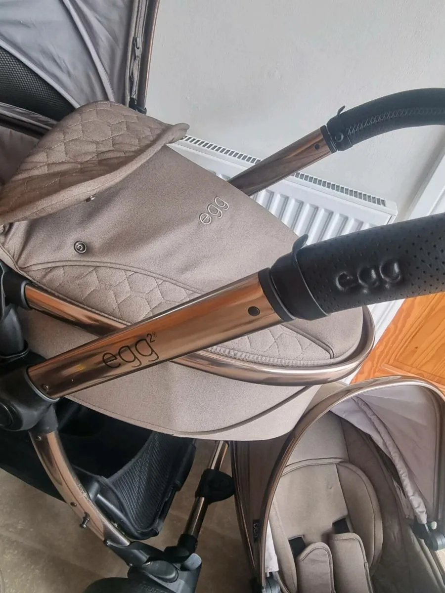 Egg 2 Travel System - Image 3