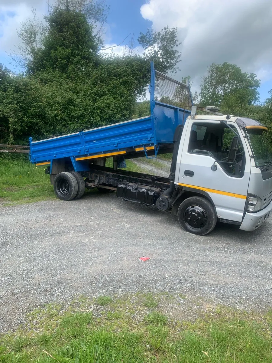 Deposit taken Isuzu npr 3.5 tonne tipper - Image 1