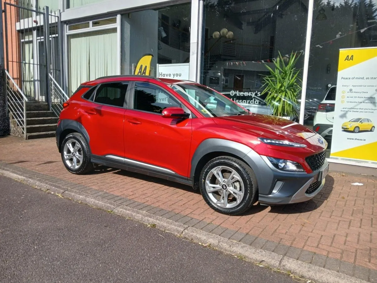 Hyundai Kona 1.0 T-gdi Executive 1 Owner  44km. - Image 1