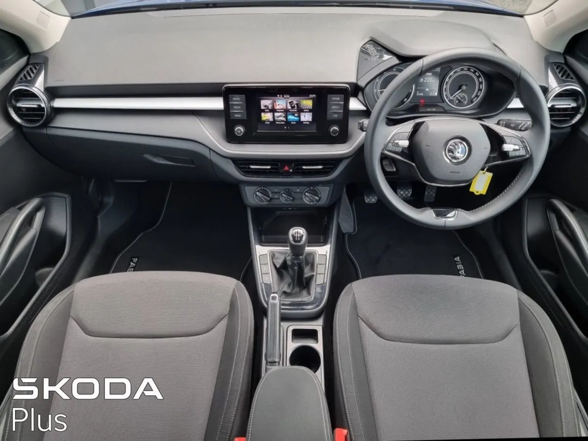 Skoda Fabia 1.0 MPI 65hp Ambition - Image 2