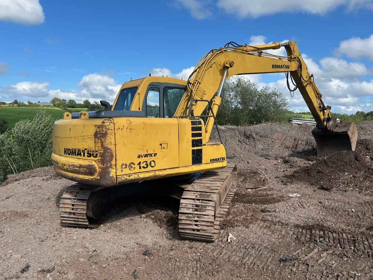 2002 Komatsu PC 130-6K - Image 2