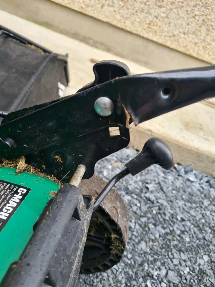Lawnmower - Image 2
