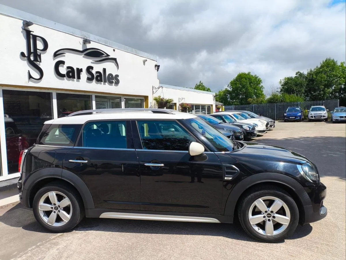 MINI COUNTRYMAN Cooper D - Image 4
