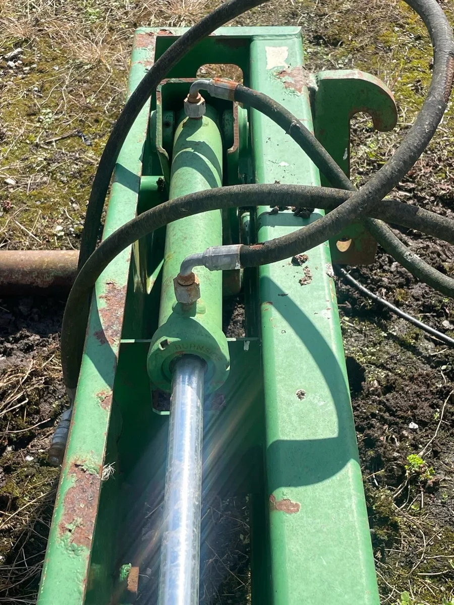 McHale bale handler - Image 3