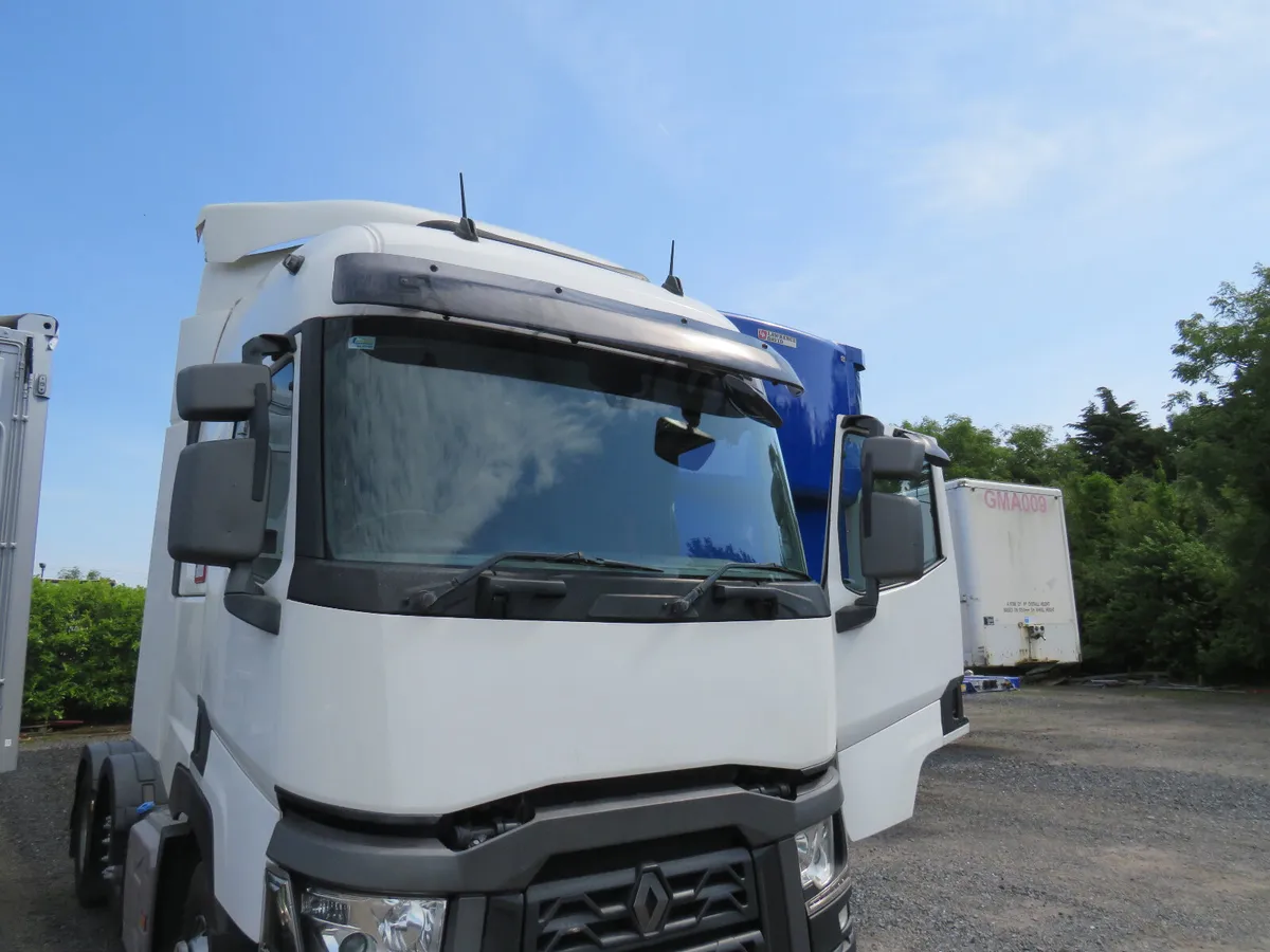 201 Renault T480 6x2 - Image 1