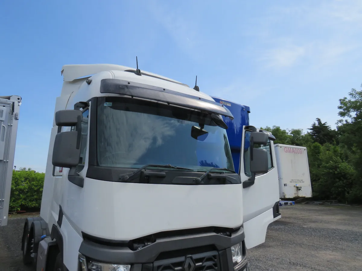 201 Renault T480 6x2 - Image 2