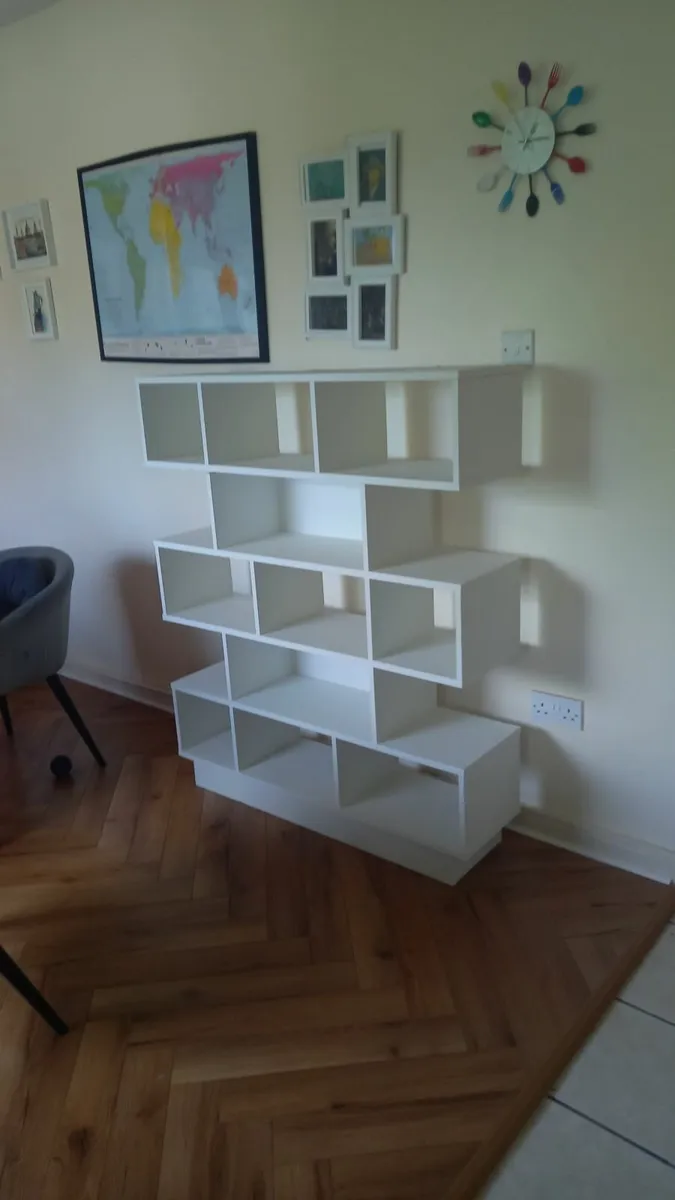 Storage shelves - Image 2