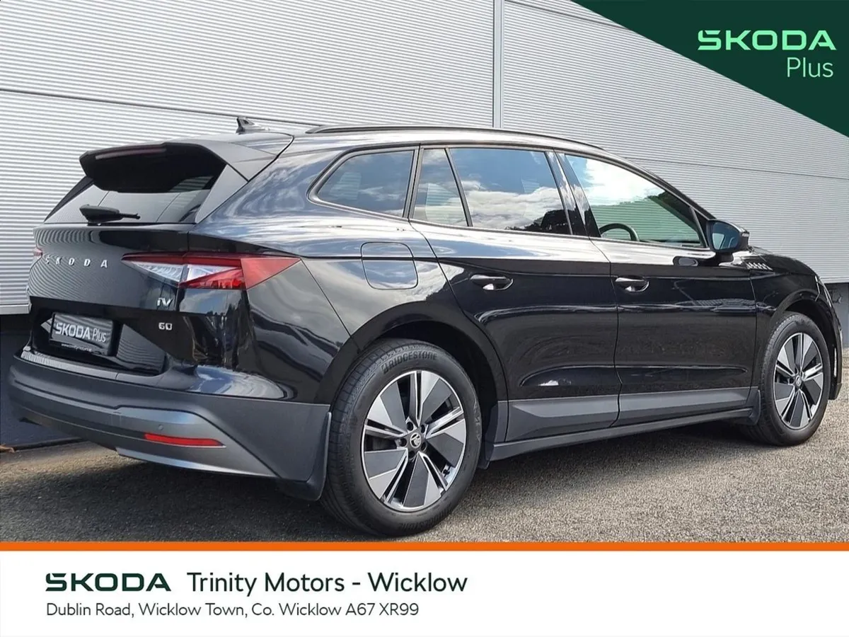 Skoda Enyaq iV 60 A Wltp Range OF 397KM Trinity S - Image 3