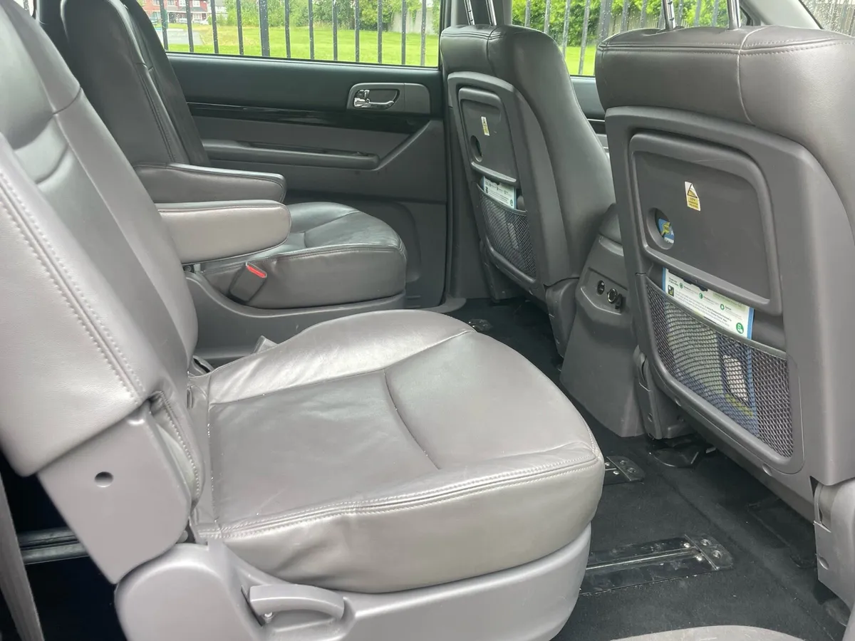 Taxi rental - Image 3
