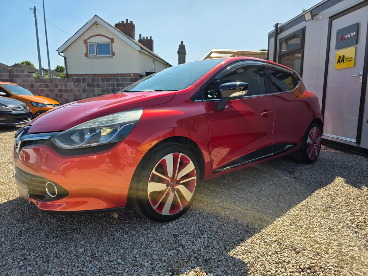 Renault Clio Automatic - Image 3