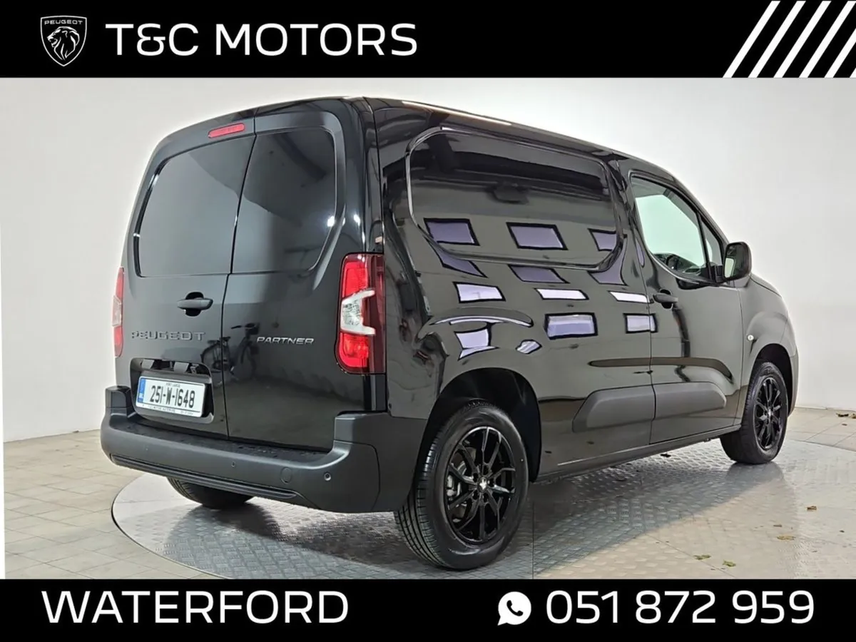 Peugeot Partner Demo Model - Pro Plus 1.5 Diesel - Image 3