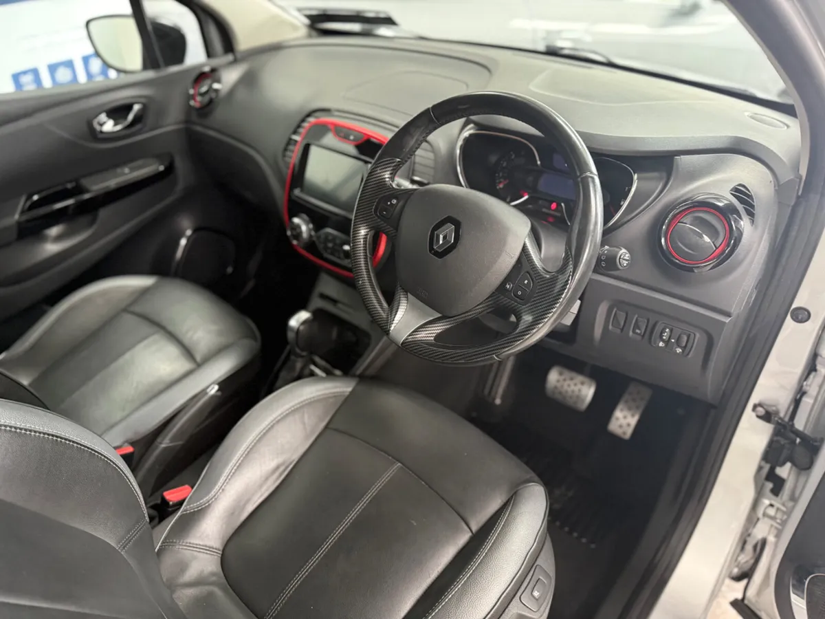 Renault Captur 2017 1.5dci  SIGNATURE  AUTOMATIC - Image 3