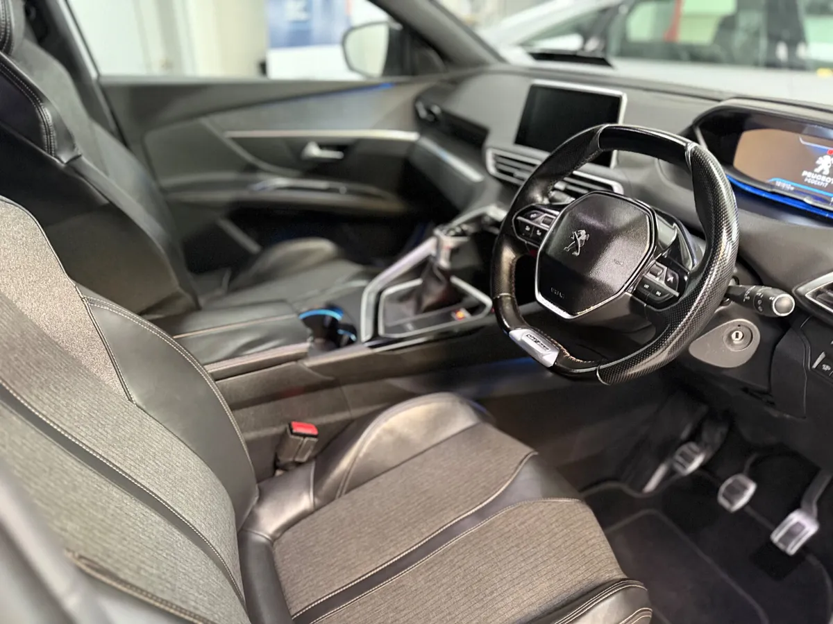 Peugeot 5008 2018. 1.6HDI. GT - Image 4