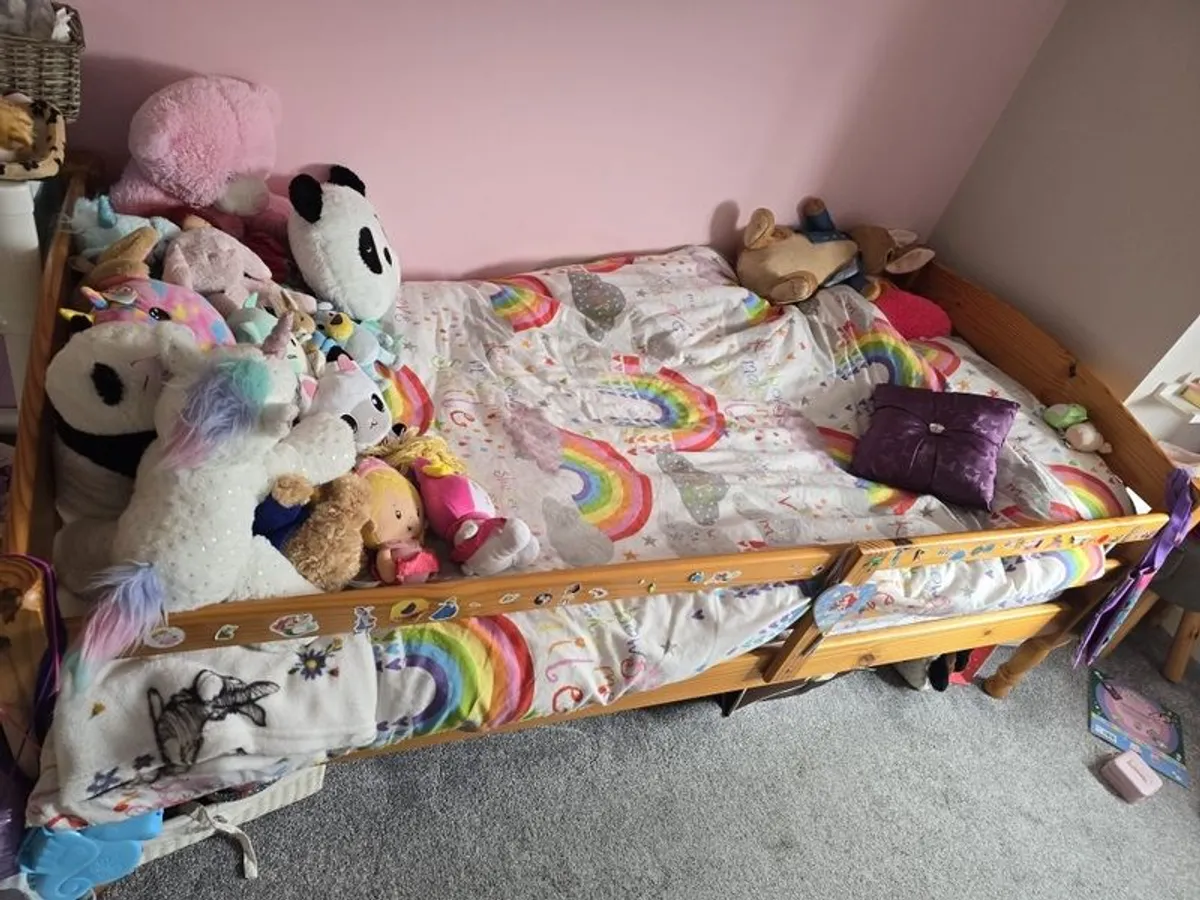 2 x Timber Beds for Sale - Image 2