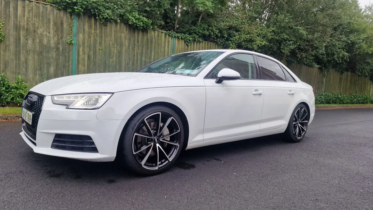 Audi A4 2016 - Image 3