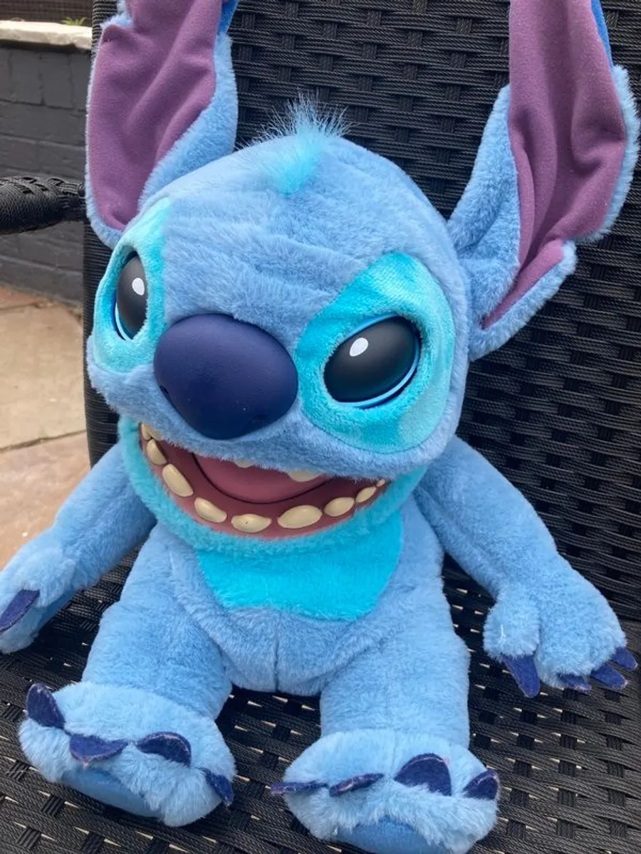 Disney Stitch Puppetronic by RealFX Interactive Toy Exc con - Image 3