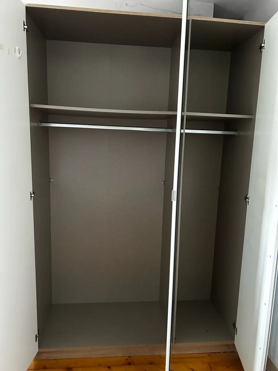 Wardrobe - Image 3