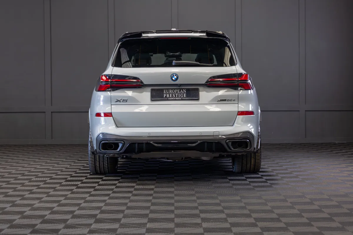 232 BMW X5 X-Drive 50e M-Sport - Image 4