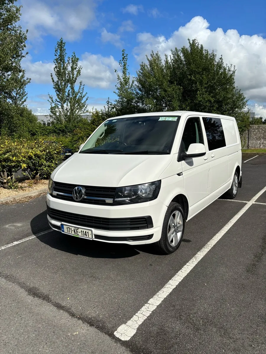 Volkswagen Transporter - Image 1