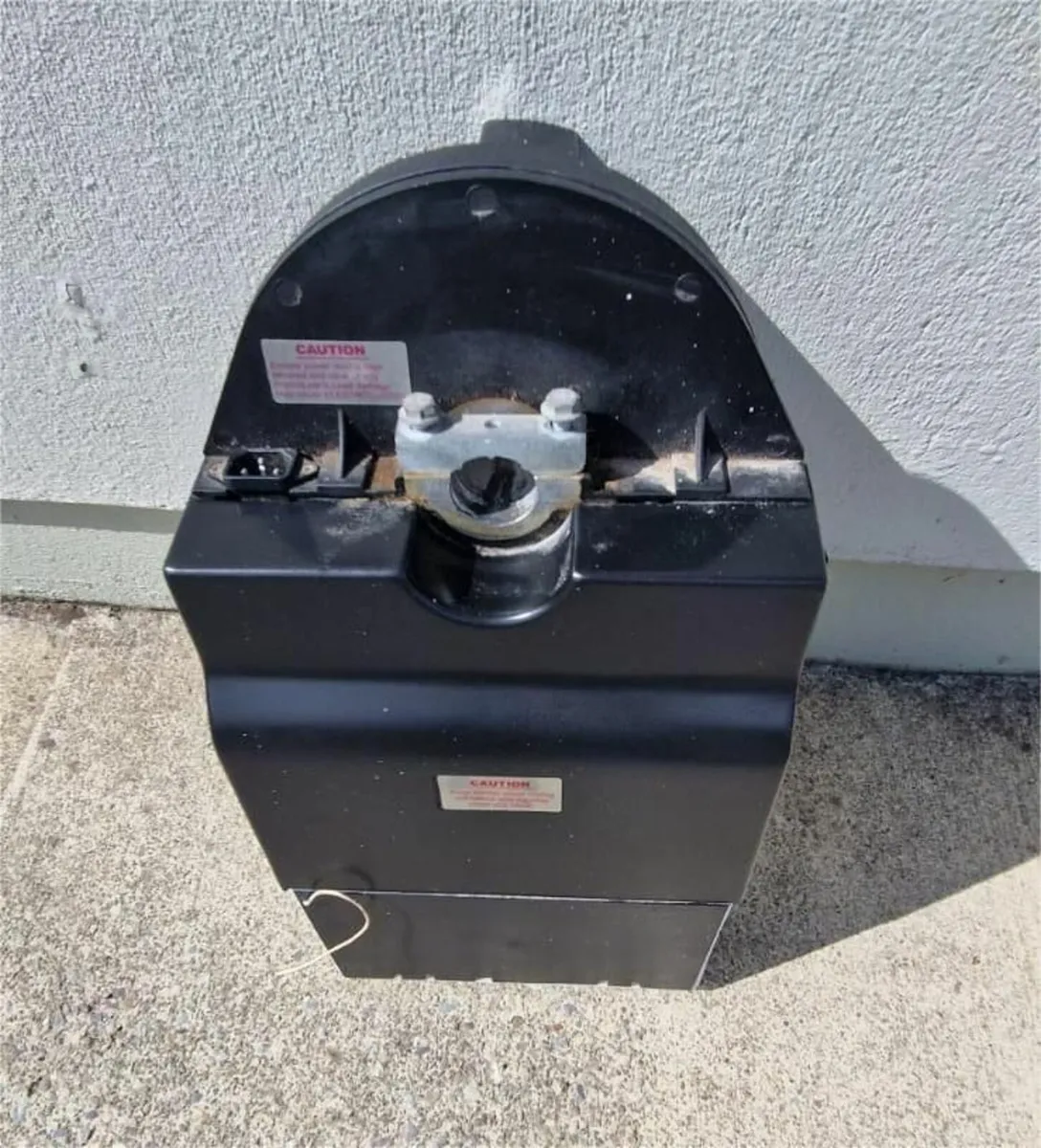 Garage Roller Door Operator - Image 1