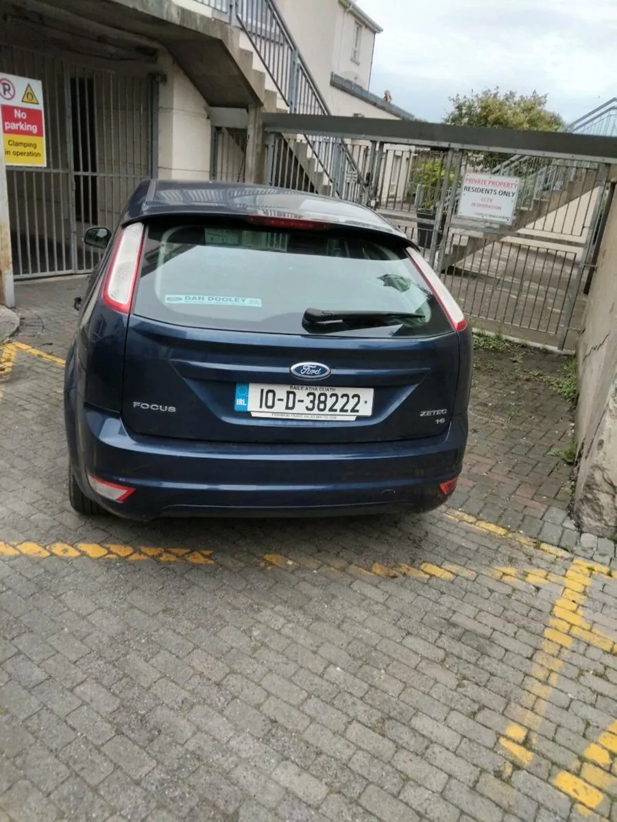Ford focus automatic 1.6 petrol - Image 4