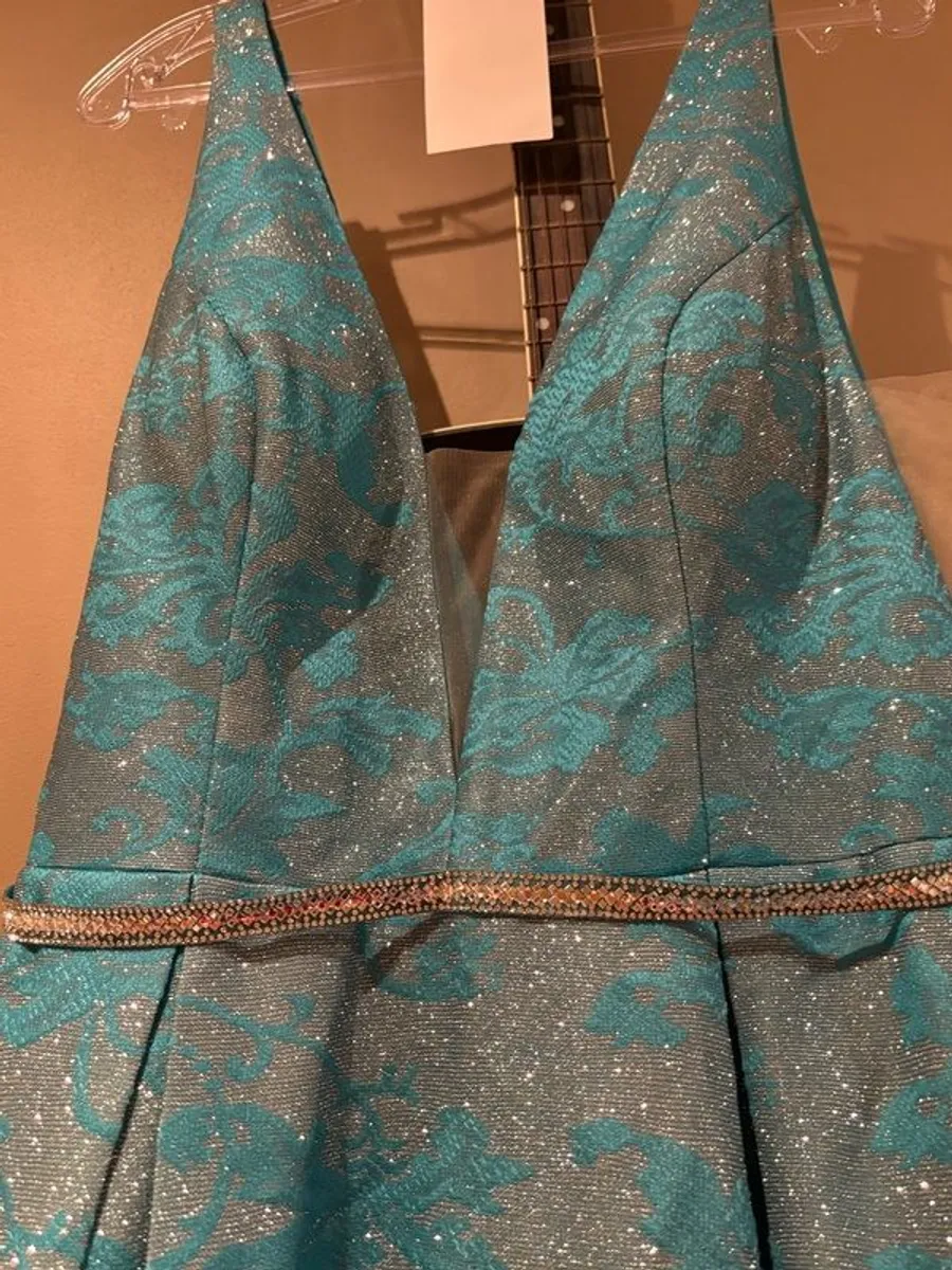 Ballgown Debs Dress - Image 3