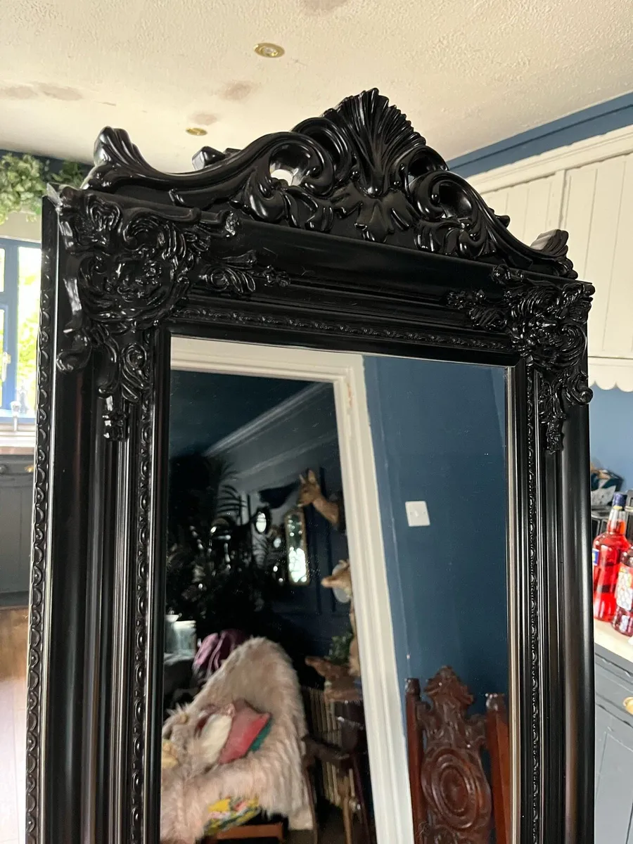 Mirror - Image 1